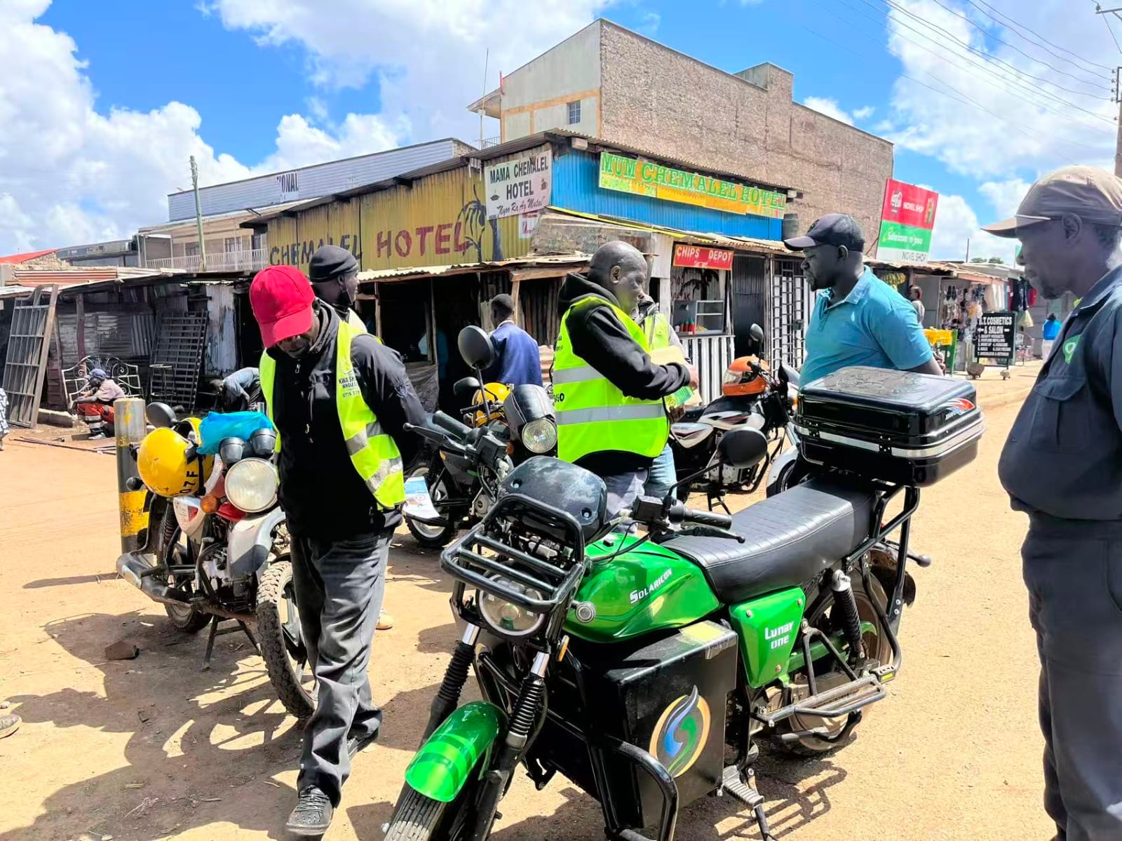 A Solaricon LUNAR ONE electric motorcycle on a Kenyan field road